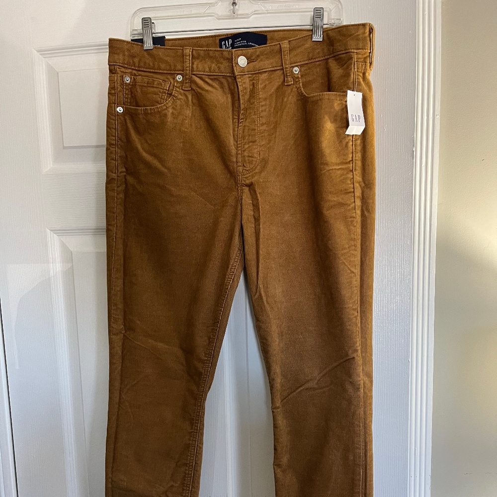 Gap High Ride Universal Leggings in Corduroy